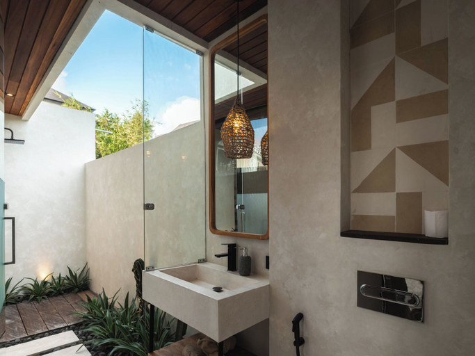 Bathroom 3, Blacksand Villas Echo Beach Canggu, by Sandara, Badung