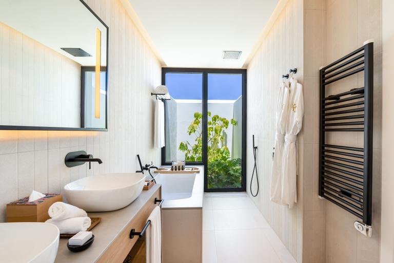 Bathroom 5, SO/ Sotogrande Spa & Golf Resort Hotel, Cádiz