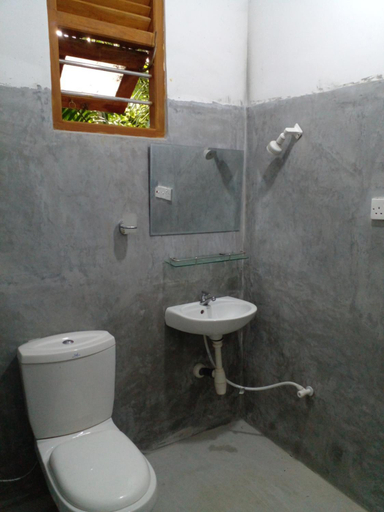 Others 4, Villa Ameliya, Habaraduwa