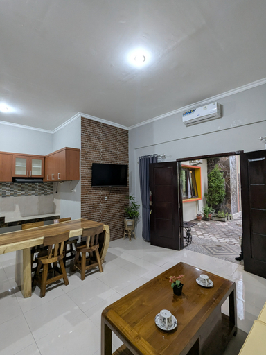 Dining Room 20