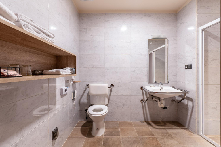 Bathroom 4, CHECK inn Select Tainan Yongkang, Tainan