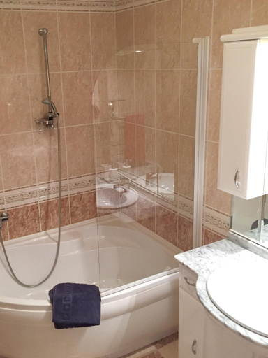 Shower 2, Furedi Apartman, Balatonfüred