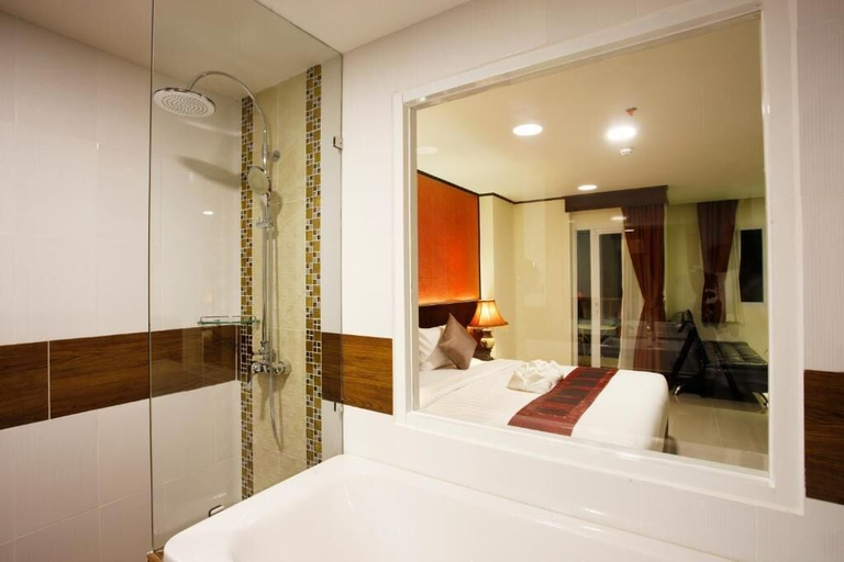 Bedroom 6