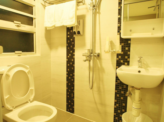 Bathroom 8