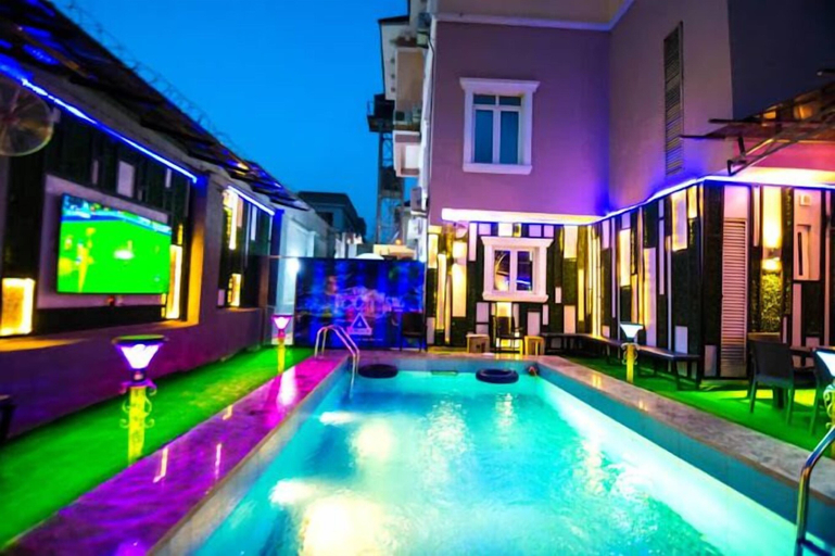 Sport & Beauty, House 98 Apartment, AbujaMun