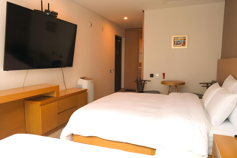 Bedroom 2, Dongdaemun Lumia Hotel, Jongno