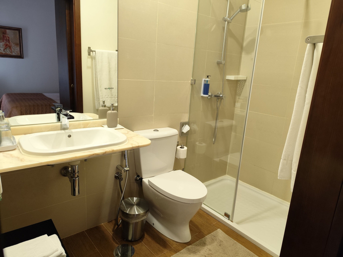Bathroom 4, Quinta de Anterronde, Arouca