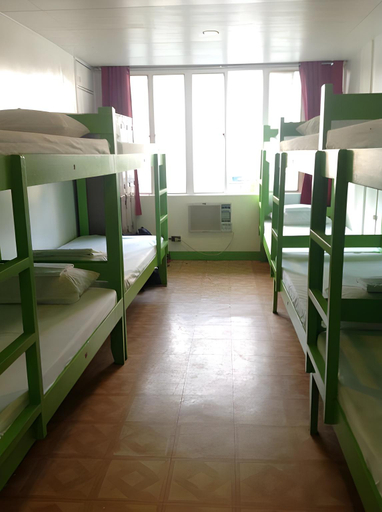 Bedroom 13