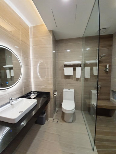Bathroom 12