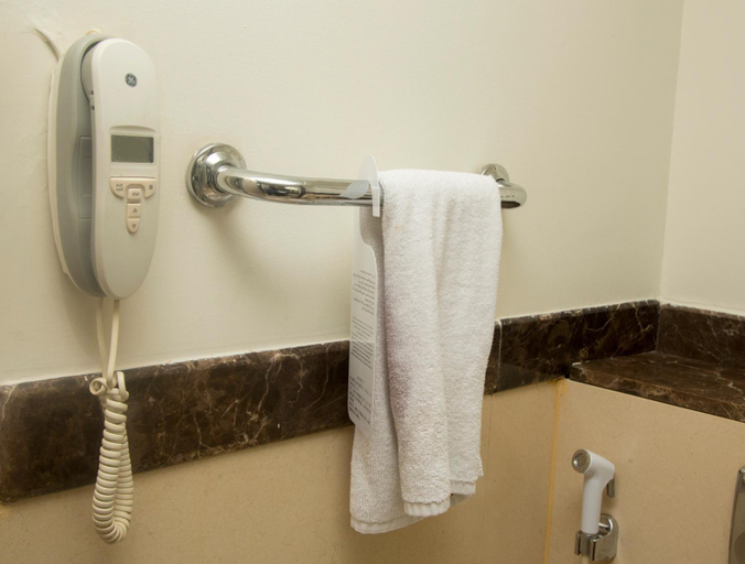 Bathroom 5, Marco Polo Hotel, Dubai