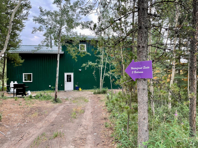 Others 5, Yukon River Farm, Yukon