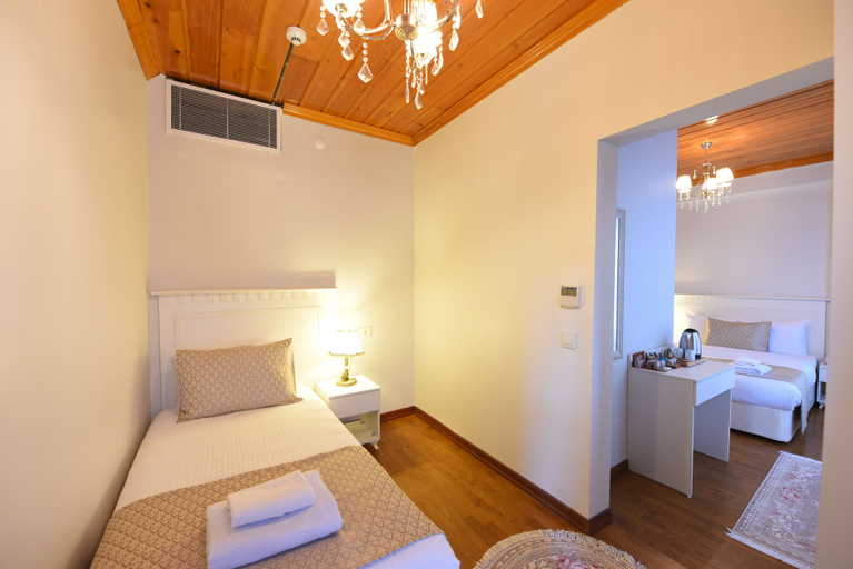 Bedroom 3, Elyka Hotel, Fatih