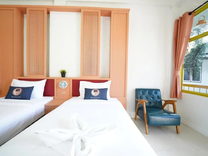 Bedroom 2, Happy Live Quest Hotel, Ratchathewi
