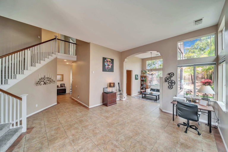 Others 4, Spacious Golf Course Retreat - w/ Modern Kitchen, San Bernardino