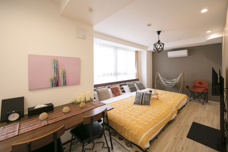 Bedroom 2, Minn Umeda North, Osaka