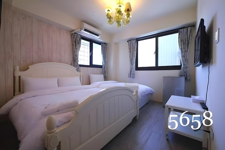 Bedroom 2, 逢甲小日子 Tiny Day, Taichung