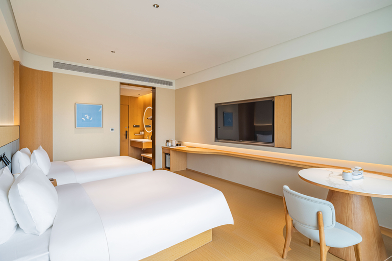 Bedroom 2, Ji Hotel Nanning Shanglin Fengling Road, Nanning