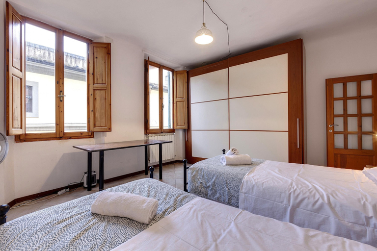 Room 5, Faenza 65 in Firenze, Florence