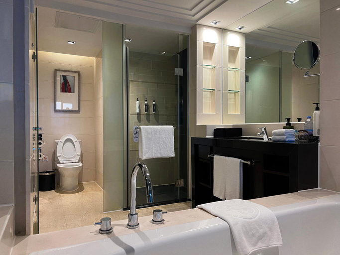 Bathroom 6