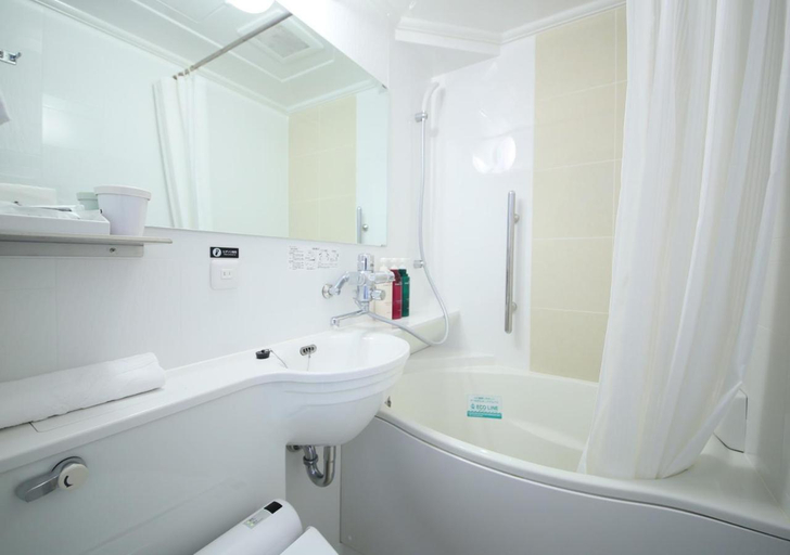 Bathroom 2, APA Hotel Marugame-Ekimae-Odori, Marugame