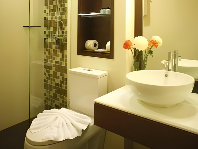Bathroom 17