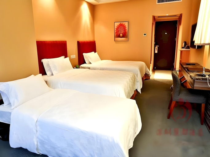 Bedroom 14