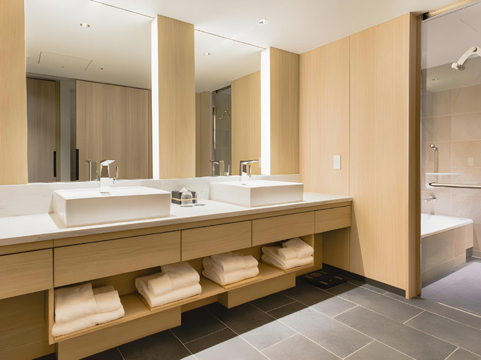 Bathroom 21