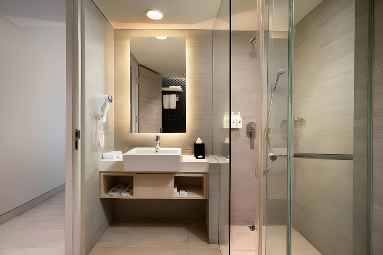 Bathroom 8