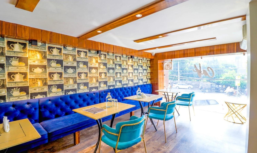 Food & Drinks 5, Hotel California Heights, Amritsar