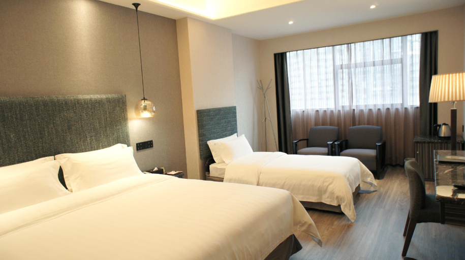 Bedroom 12