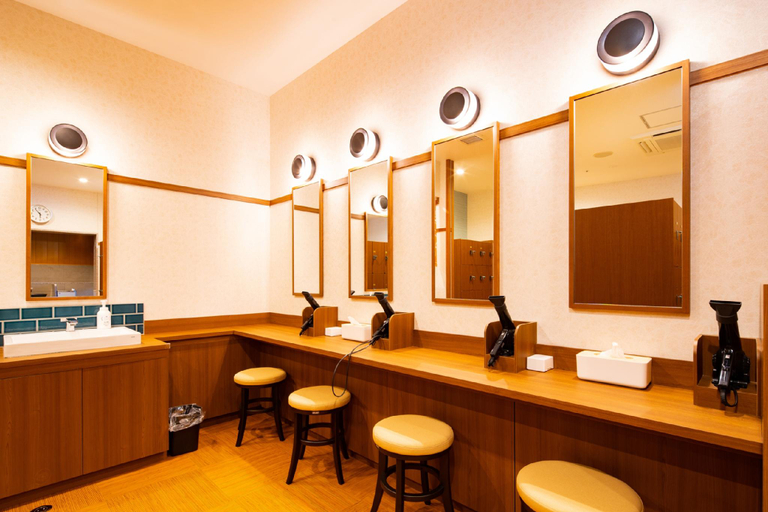 Bathroom 5, U-Neru, Narashino