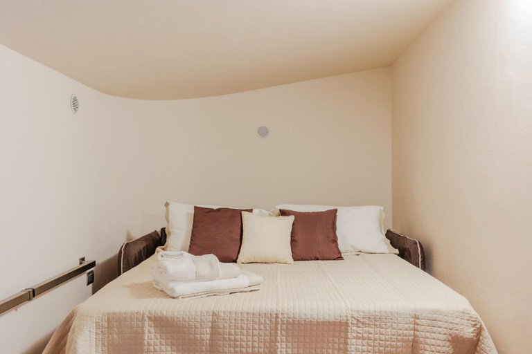 Bedroom 5, Nonno Giulivo Farmhouse Tuscan Sanctuary, Lucca