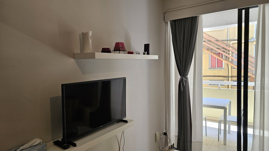 Room 5, 126 NIC - Stay Incity Apartment