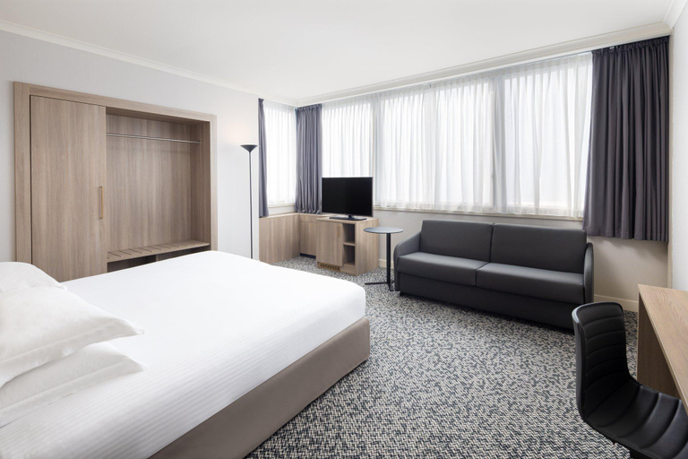 Bedroom 15