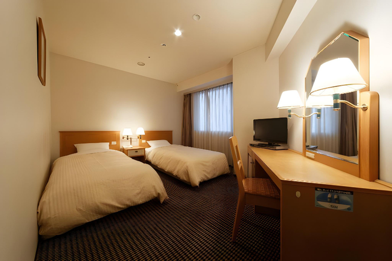 Bedroom 12