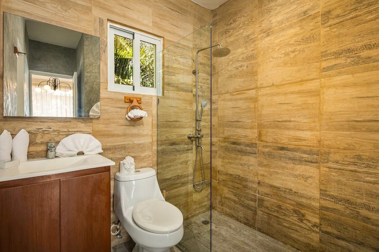 Bathroom 3, Kite Beach Hotel, Sosua