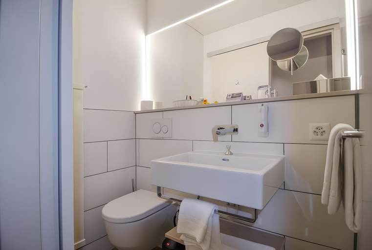 Bathroom 5, Sunstar Hotel & SPA Grindelwald, Interlaken