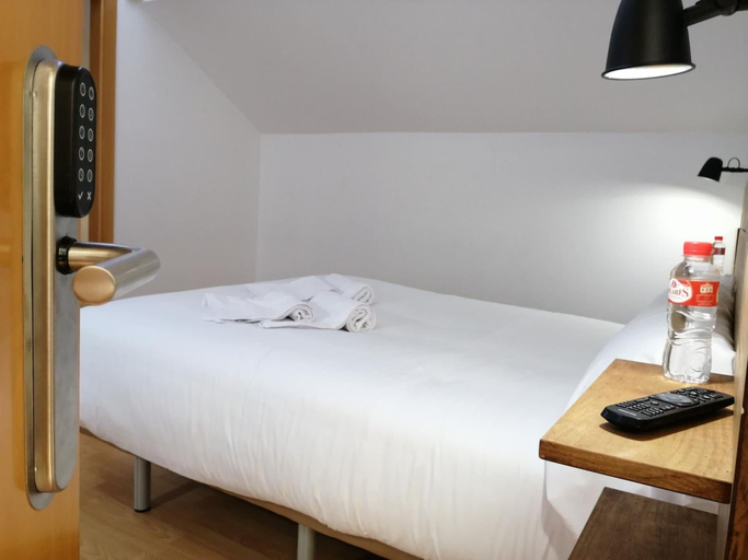 Bedroom 3, Hostal Cuéntame Evolución, Burgos