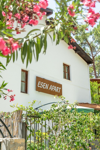 Exterior & Views 2, ESEN APART, Ula