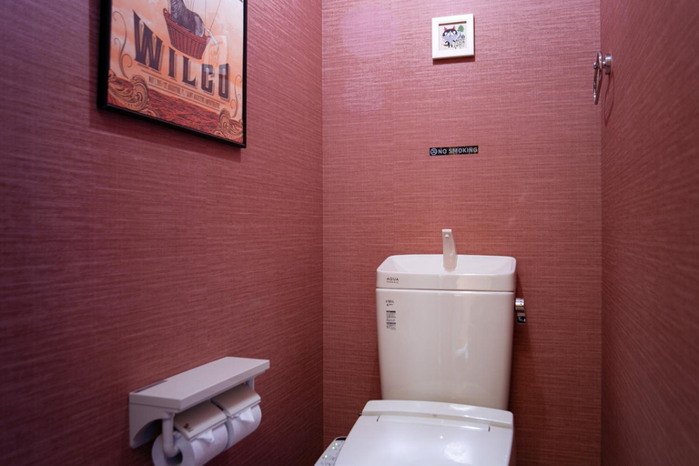 Bathroom 13