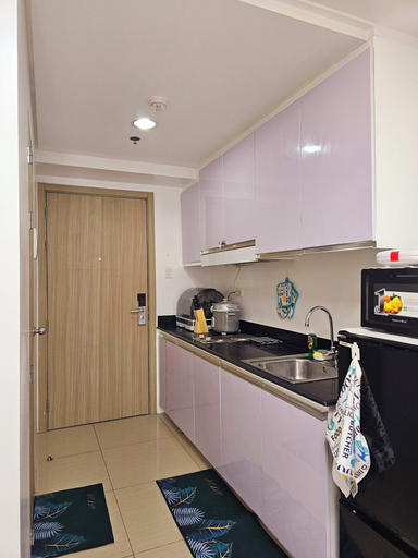 Others 5, Hannah Crib at Shore Residences, Pasay City