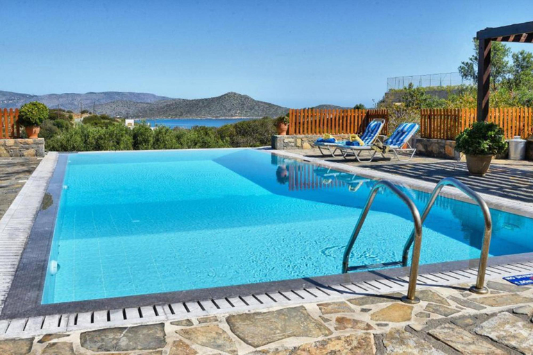 Room 4, Villa Glan Y Mor in Agios Nikolaos, Crete