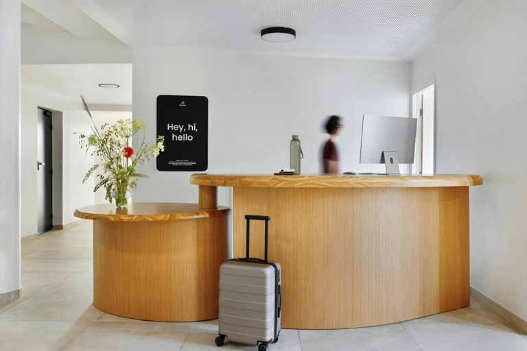 Public Area 2, Yvette Hotel Porte de Versailles, Sonder by Marriott Bonvoy, Hauts-de-Seine