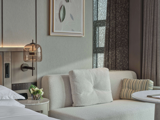 Bedroom 4, Doubletree By Hilton Yanji, Yanbian Korean