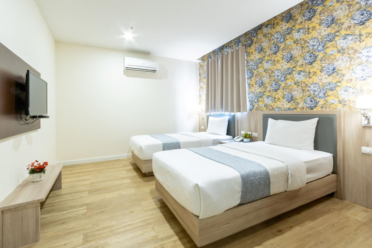 Bedroom 21