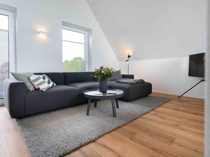 Others 4, Harlepadd 3a Modern retreat, Wittmund