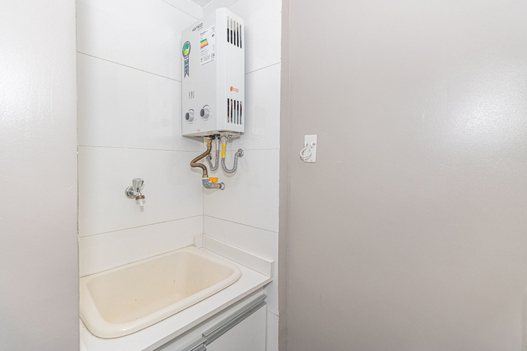 Bathroom, Rj01 Loft 200m da praia Posto 8 Arpoador, Rio de Janeiro