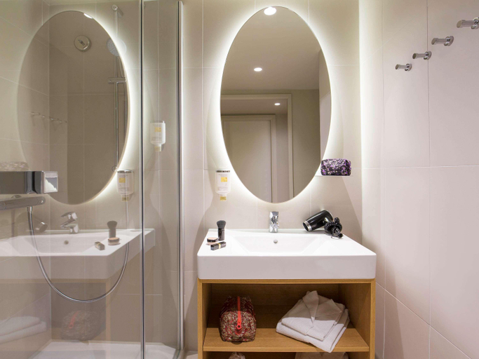 Bathroom 3, Aparthotel Adagio access München City Olympiapark, München