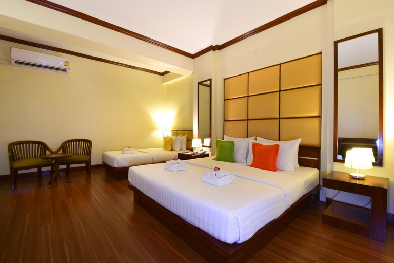 Bedroom 13