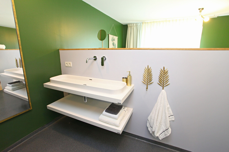 Bathroom 4, La Petite Couronne, Ecolodge & Lofts, Landes